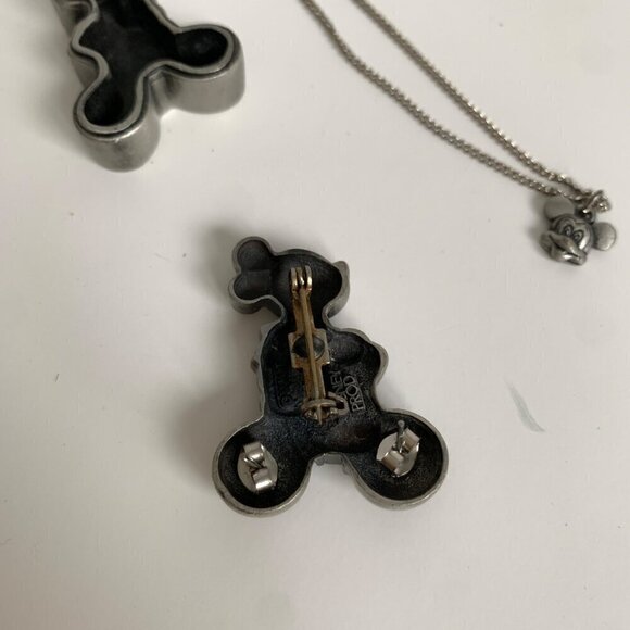 Vintage Mickey Mouse Pewter Necklace Earrings Brooch Pin Set - Picture 4 of 6